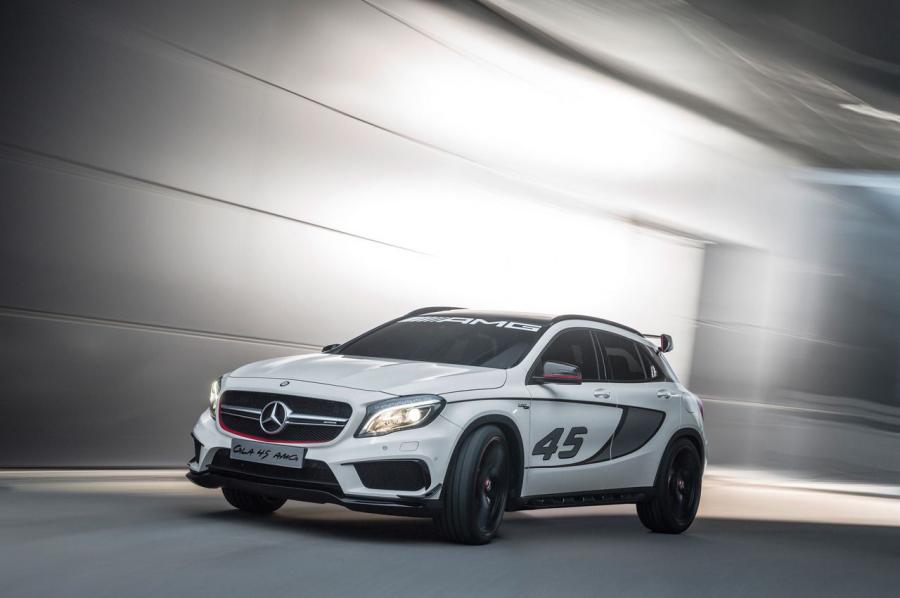  Mercedes-Benz GLA45 AMG Concept 2014 года  (фото 5 из 15)